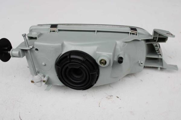 PHARE GAUCHE TOYOTA - Vue 2